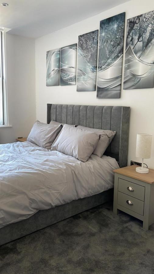 Church Inn En-Suite Rooms With Wi-Fi Moorside エクステリア 写真